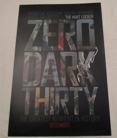 JESSICA CHASTAIN SIGNED ZERO DARK THIRTY 12X18 MOVIE POSTER 2