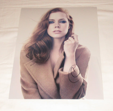 AMY ADAMS SIGNED 11X14 PHOTO