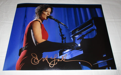 SARAH MCLACHLAN SIGNED 11X14 PHOTO