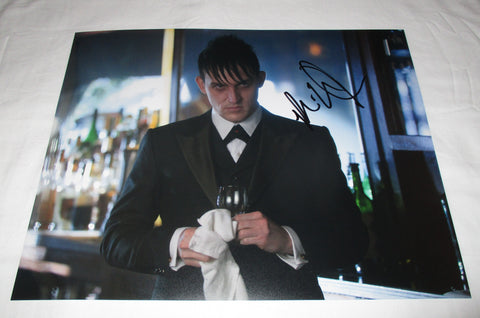 ROBIN LORD TAYLOR SIGNED GOTHAM 11X14 PHOTO 8