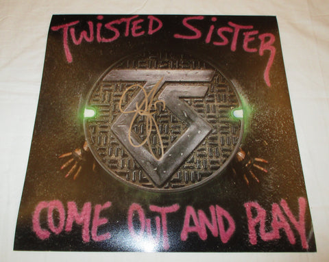 DEE SNIDER SIGNED TWISTED SISTER COME OUT AND PLAY 12X12 PHOTO