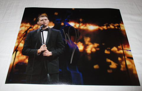 MICHAEL BUBLE SIGNED 11X14 PHOTO 2