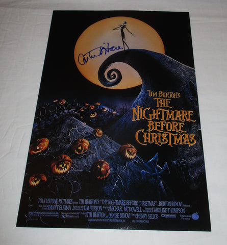 CATHERINE O'HARA SIGNED THE NIGHTMARE BEFORE CHRISTMAS 12X18 PHOTO