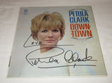 PETULA CLARK SIGNED DOWNTOWN VINYL RECORD