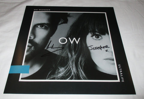 OH WONDER SIGNED ULTRALIFE 12X12 PHOTO