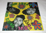 DE LA SOUL SIGNED 3 FEET HIGH AND RISING 12X12 PHOTO