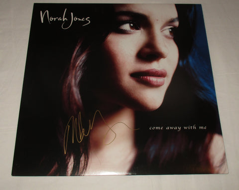 NORAH JONES SIGNED COME AWAY WITH ME VINYL RECORD