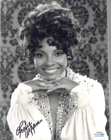 LESLIE UGGAMS SIGNED 8X10 PHOTO ACOA