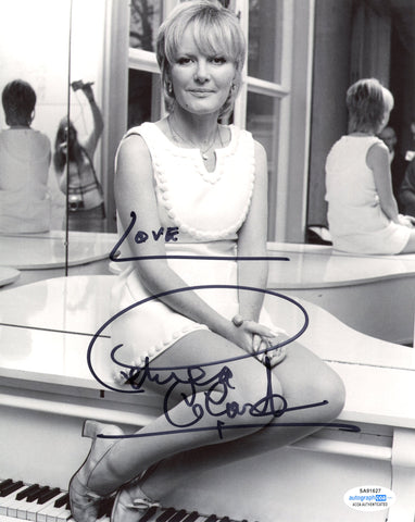 PETULA CLARK SIGNED 8X10 PHOTO ACOA