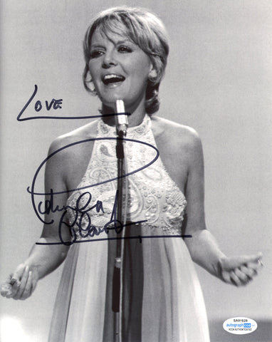 PETULA CLARK SIGNED 8X10 PHOTO 2 ACOA