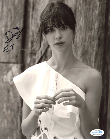 DAISY EDGAR-JONES SIGNED 8X10 PHOTO ACOA