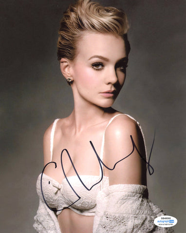 CAREY MULLIGAN SIGNED 8X10 PHOTO ACOA