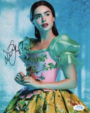 LILY COLLINS SIGNED MIRROR MIRROR 8X10 PHOTO ACOA