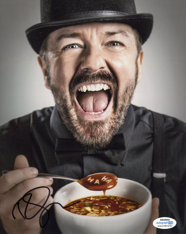 RICKY GERVAIS SIGNED 8X10 PHOTO 2 ACOA