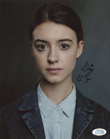 DAISY EDGAR-JONES SIGNED 8X10 PHOTO 18 ACOA