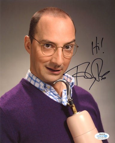 TONY HALE SIGNED ARRESTED DEVELOPMENT 8X10 PHOTO ACOA