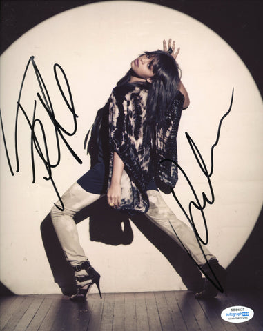 FEFE DOBSON SIGNED 8X10 PHOTO ACOA