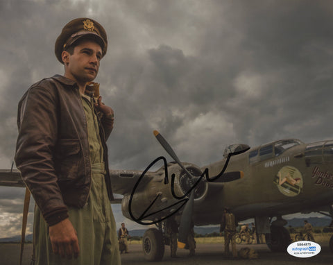 CHRISTOPHER ABBOTT SIGNED CATCH-22 8X10 PHOTO ACOA