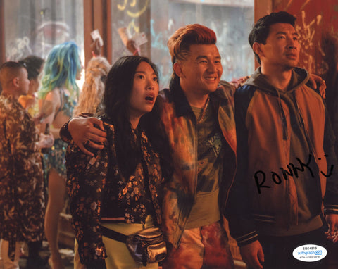 RONNY CHIENG SIGNED SHANG CHI 8X10 PHOTO ACOA