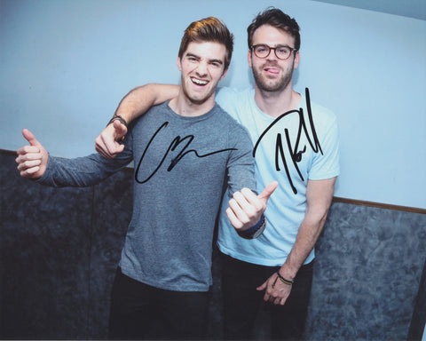 THE CHAINSMOKERS SIGNED 8X10 PHOTO 5