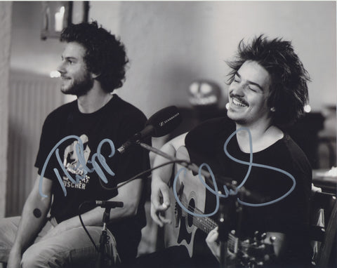 MILKY CHANCE SIGNED 8X10 PHOTO 2