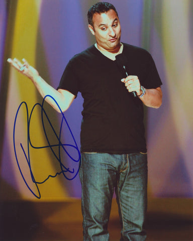 RUSSELL PETERS SIGNED 8X10 PHOTO 7