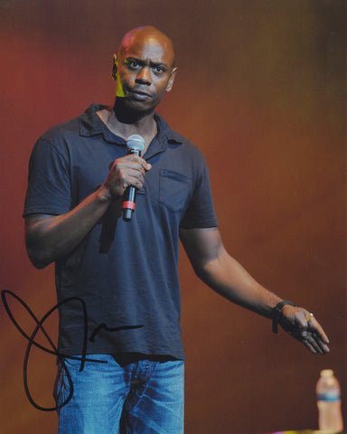 DAVE CHAPPELLE SIGNED 8X10 PHOTO