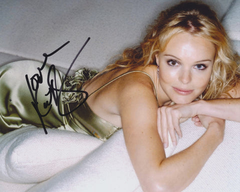 KATE BOSWORTH SIGNED 8X10 PHOTO