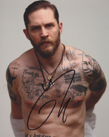 TOM HARDY SIGNED 8X10 PHOTO