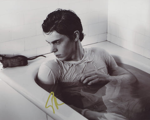 EVAN PETERS SIGNED 8X10 PHOTO