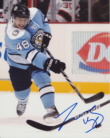 TYLER KENNEDY SIGNED PITTSBURGH PENGUINS 8X10 PHOTO