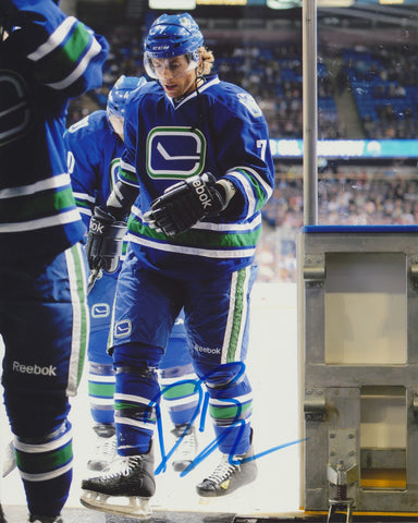 DAVID BOOTH SIGNED VANCOUVER CANUCKS 8X10 PHOTO