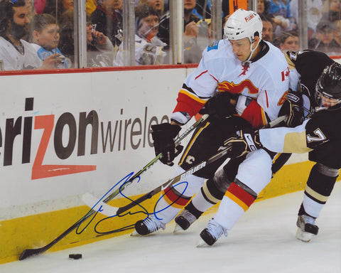 CORY SARICH SIGNED CALGARY FLAMES 8X10 PHOTO