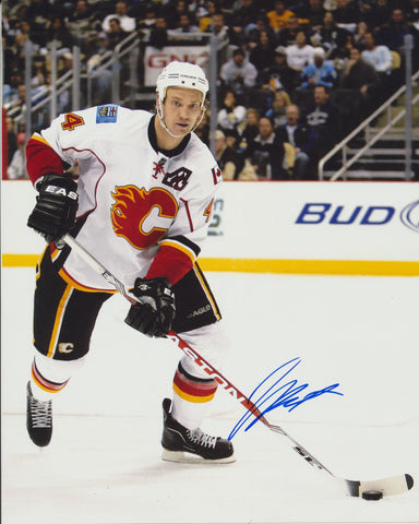 JAY BOUWMEESTER SIGNED CALGARY FLAMES 8X10 PHOTO