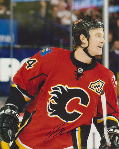 JAY BOUWMEESTER SIGNED CALGARY FLAMES 8X10 PHOTO 3