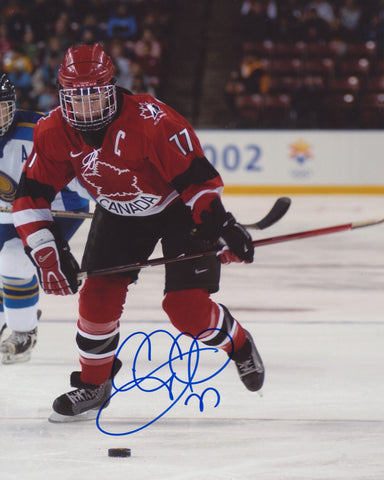 CASSIE CAMPBELL SIGNED TEAM CANADA 8X10 PHOTO 2