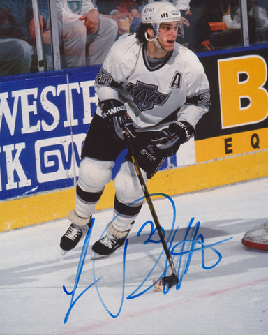 LUC ROBITAILLE SIGNED LOS ANGELES KINGS 8X10 PHOTO 3