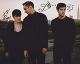 THE XX SIGNED 8X10 PHOTO 3