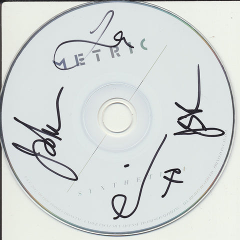 METRIC SIGNED SYNTHETICA CD DISK