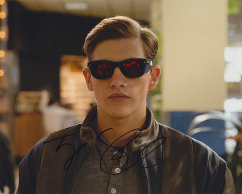 TYE SHERIDAN SIGNED X-MEN: APOCALYPSE 8X10 PHOTO