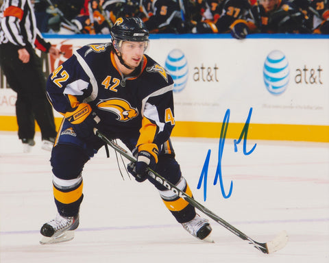 NATHAN GERBE SIGNED BUFFALO SABRES 8X10 PHOTO