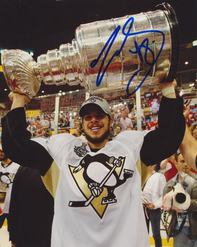 TYLER KENNEDY SIGNED PITTSBURGH PENGUINS 8X10 PHOTO 3