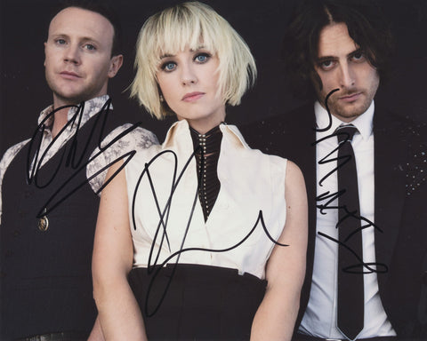 THE JOY FORMIDABLE SIGNED 8X10 PHOTO