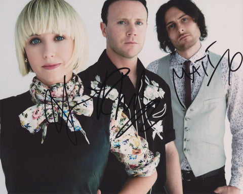 THE JOY FORMIDABLE SIGNED 8X10 PHOTO 2