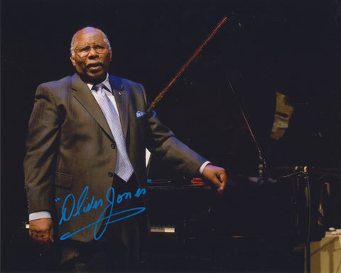 OLIVER JONES SIGNED 8X10 PHOTO 2