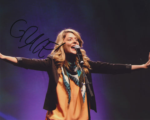 GRACE HELBIG SIGNED 8X10 PHOTO 2