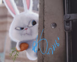 KEVIN HART SIGNED THE SECRET LIFE OF PETS 8X10 PHOTO 2