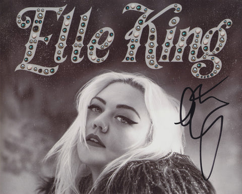 ELLE KING SIGNED 8X10 PHOTO 11