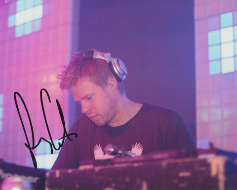 FERRY CORSTEN SIGNED 8X10 PHOTO 4