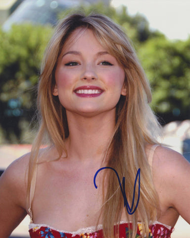 HALEY BENNETT SIGNED 8X10 PHOTO